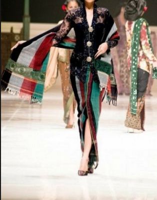 New Fashion Kebaya Modern