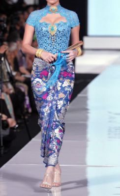New Fashion Kebaya Modern