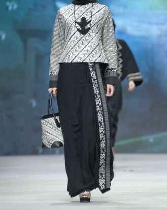 New Fashion Batik Modern