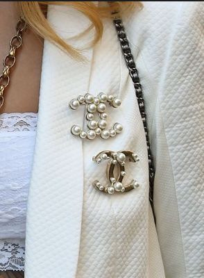 New Fashion Brooches