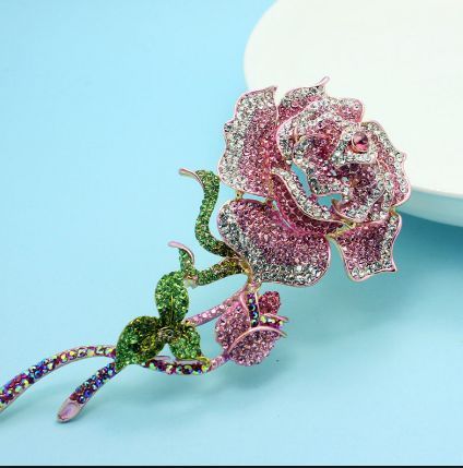 New Fashion Brooches