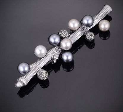 New Fashion Brooches