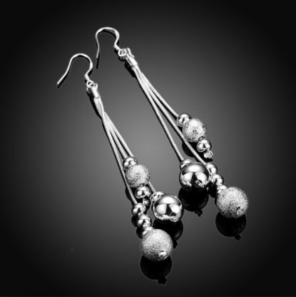 New Fashion Earrings 2018
