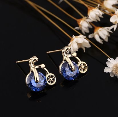 New Fashion Earrings 2018