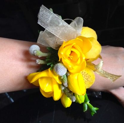 Hand Corsage Ideas