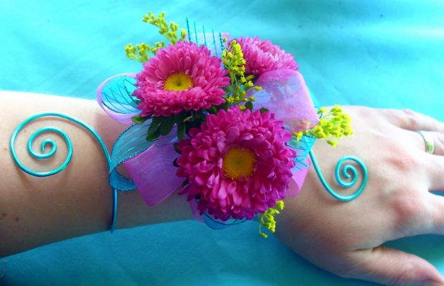 Hand Corsage Ideas