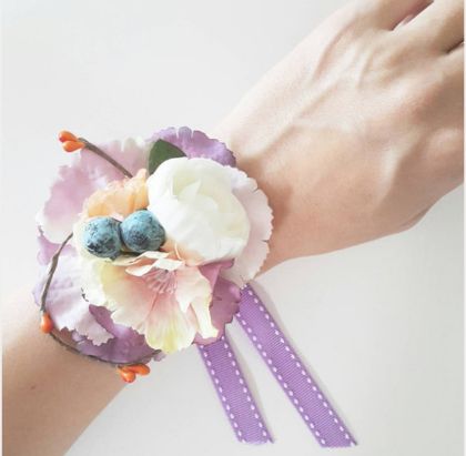 Hand Corsage Ideas
