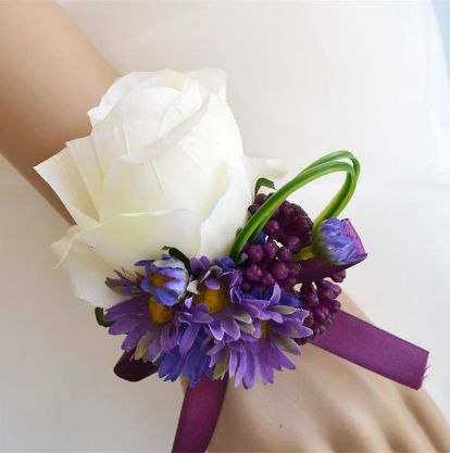 Hand Corsage Ideas