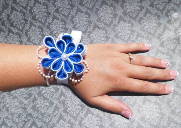 Hand Corsage Ideas