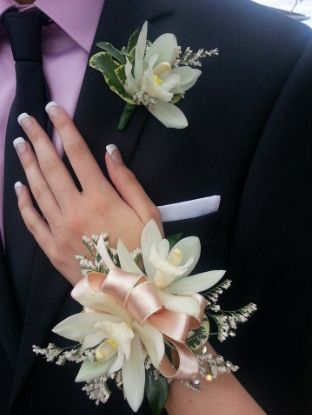 Hand Corsage Ideas
