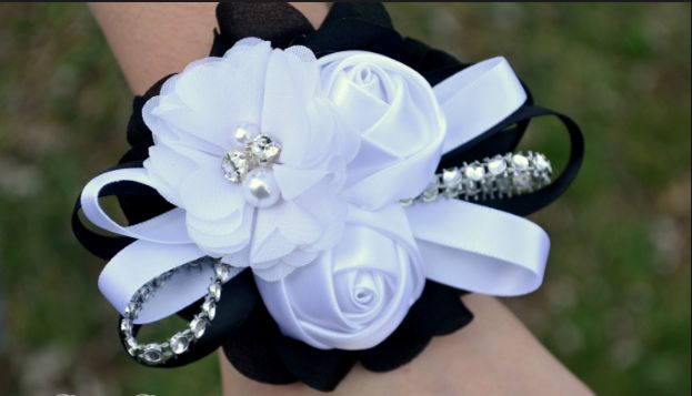 Hand Corsage Ideas