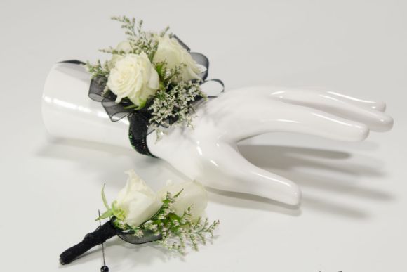 Hand Corsage Ideas