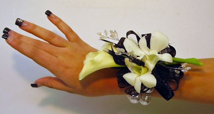 Hand Corsage Ideas