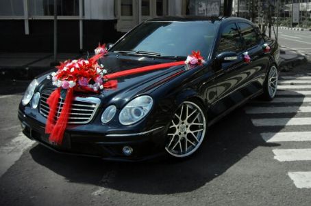 New Wedding Car Design