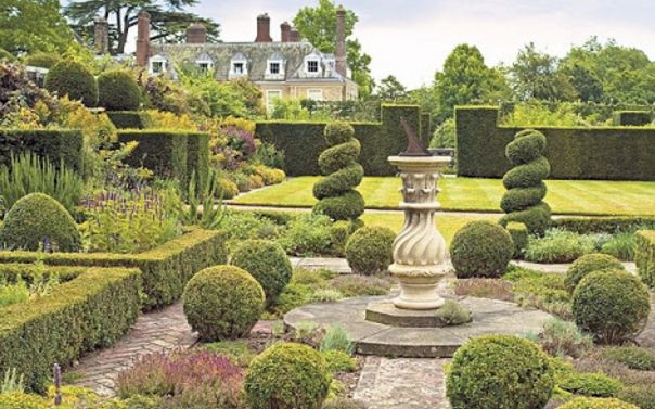 Topiary Garden Ideas